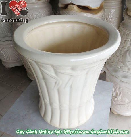Chậu trúc men trắng tròn thắt đáy Mẫu 1 cao 42cm – góc nghiêng, thấy rõ đường cong thắt đáy