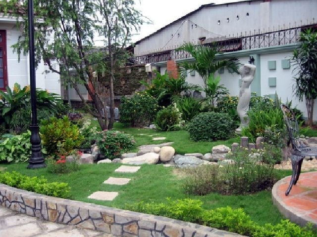 Mẫu sân vườn cảnh quan đẹp – ILG thi công chuyên nghiệp