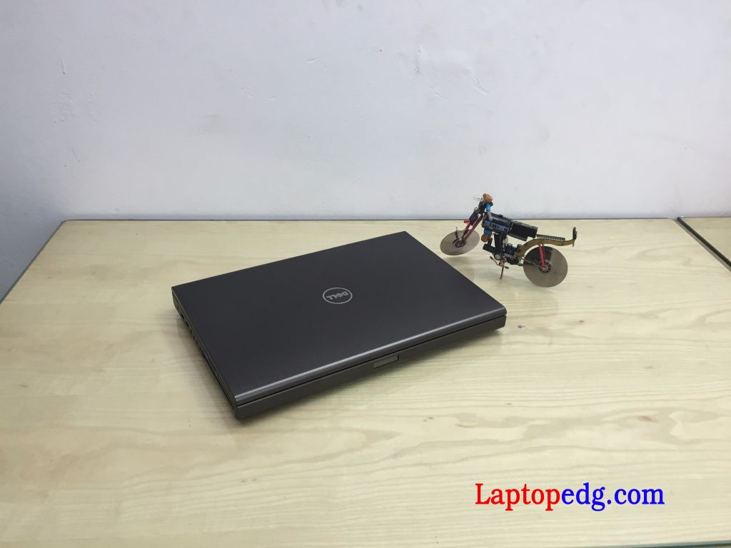 Dell M4700 i7-3720QM, 8GB, HDD 500GB , K2000M , 15.6 FHD