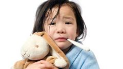 Sốt cao co giật có hại não trẻ