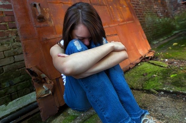 10 QUY TẮC VÀNG CHA MẸ CẦN DẠY TRẺ ĐỂ TRÁNH BỊ LẠM DỤNG TÌNH DỤC