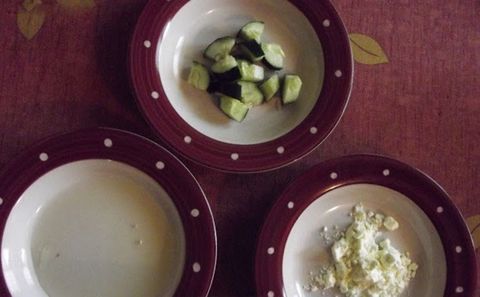 Mặt nạ dưa leo làm da trắng mịn