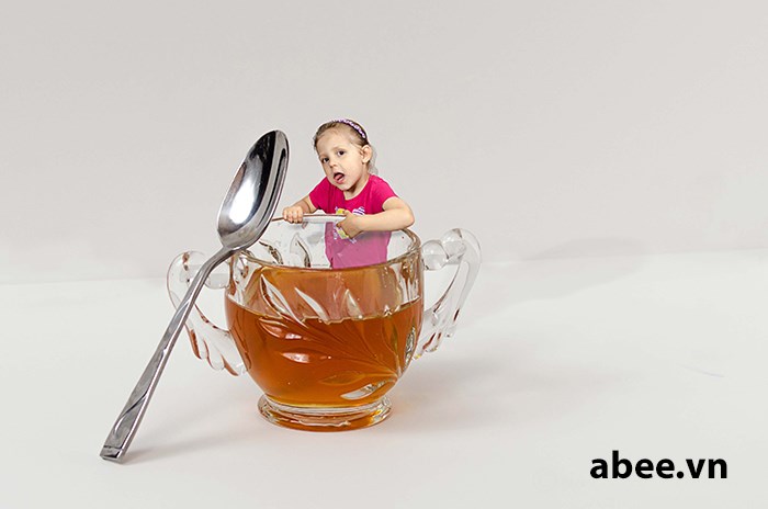 mat-ong-voi-tre-em-abee