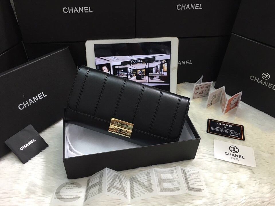 Ví cầm tay Chanel pha màu hàng Super sale da thật