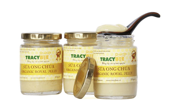 sua ong chua Tracy Bee