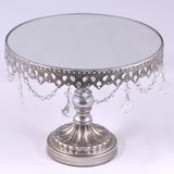 Giá bánh kem kiểu đèn chùm màu bạc (cho thuê) - Silver crystal cake stand (Rental)