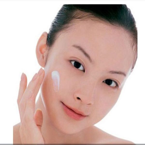 Dùng kem chống nắng vào mùa đông