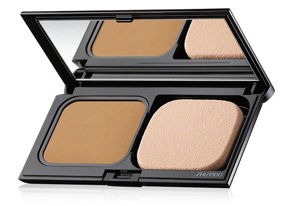phan nen dang nen shiseido sheer matifying compact o60