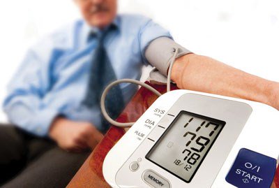 những lưu ý khi điều trị huyết áp bằng tpcn