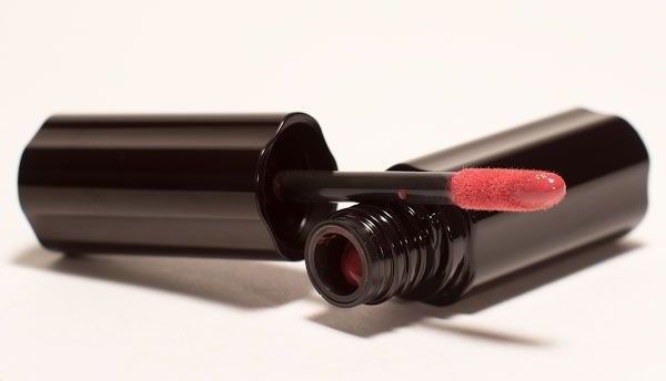 Shiseido Lacquer Rouge #RD305 Nymph