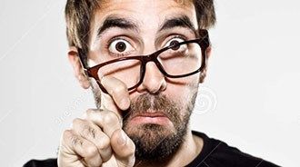 Mẹo nhỏ giúp bạn nhìn rõ khi quên mang kính áp tròng cận thị