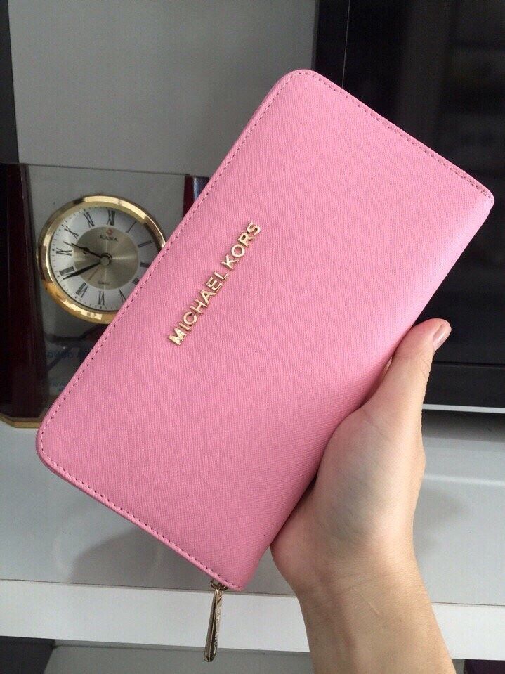 Ví cầm tay Michael kors hàng chuẩn fake 1 -Giá : 300.000 -Đẹp 102