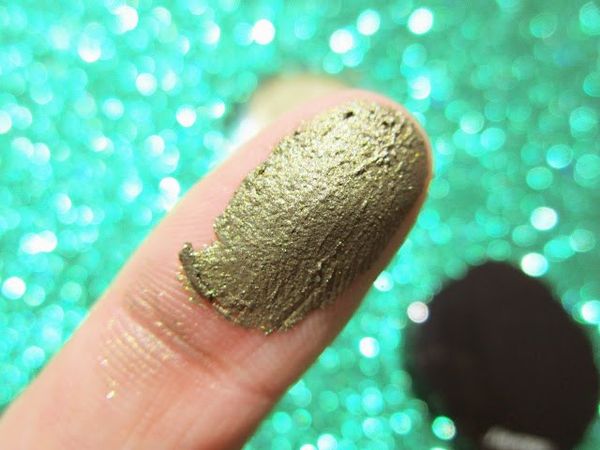 Phan Mat Shiseido Shimmering Cream Eye Color GR707 Patina
