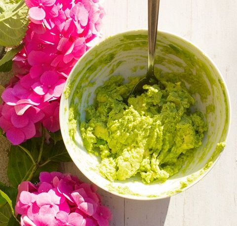 Mặt nạ quả bơ chăm sóc cho cả da và tóc