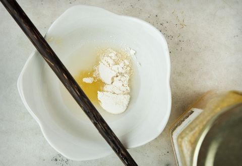 Trị mụn đầu đen tận gốc bằng Đất Sét