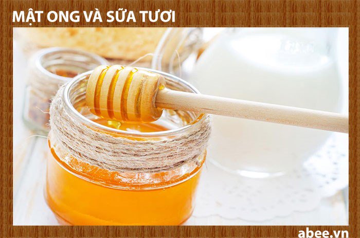 uong-mat-ong-pha-voi-sua-tuoi-co-tac-dung-gi-co-ky-nhau-khong