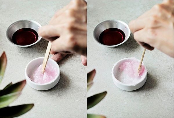 cách làm môi hết thâm bằng Củ Cải Đường