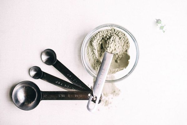 cách trị mụn đầu đen tận gốc bằng đất sét