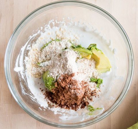 Cách làm trắng da mặt bằng Trà Xanh