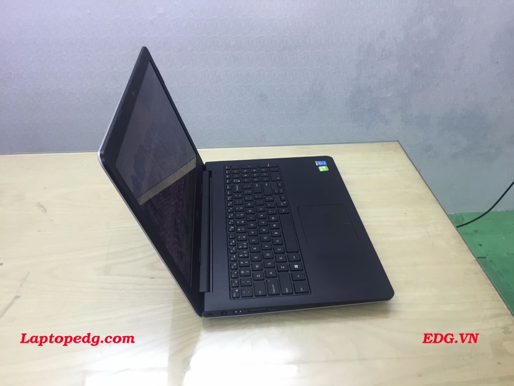 Dell 5557 vỏ nhôm core i5-6200u, Ram 4G, Ổ 500G, Cạc rời 2GB, Màn 15.6 LED