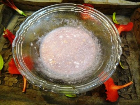 Xóa nếp nhăn bằng Quả Lựu