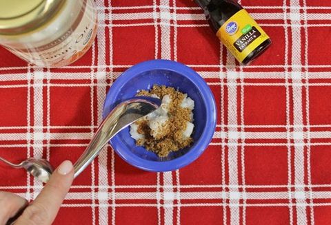 Cách tẩy tế bào chết trắng da toàn thân