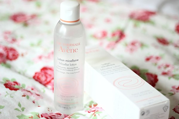 lotion rua mat va tay trang cho da nhay cam avene micellar lotion make up remover 200ml