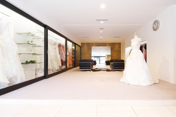 Mẹo thiết kế nội thất showroom áo cưới
