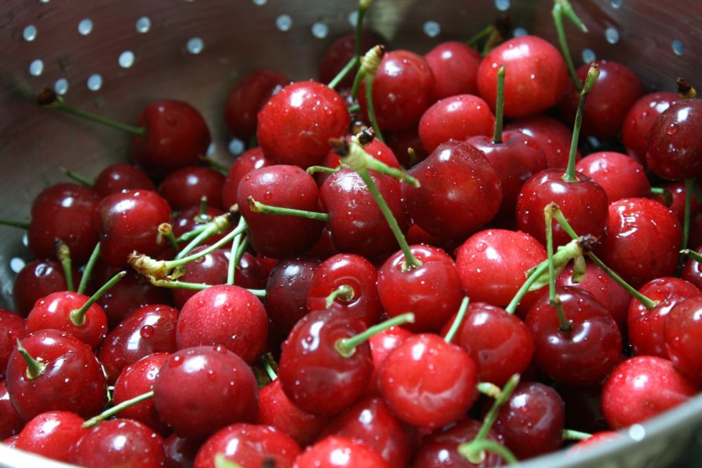 Quả Cherry có lợi ích gì với bà bầu