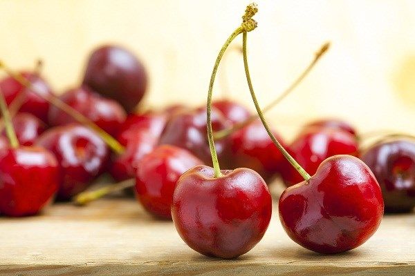 Giá quả cherry nhập khẩu tại Việt Nam