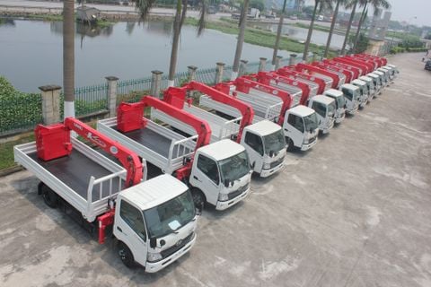 Công ty Hiệp Hòa sản xuất và lắp ráp xe tải cẩu để phục vụ sản xuất kinh doanh cho các công ty Điện lực Miền Bắc