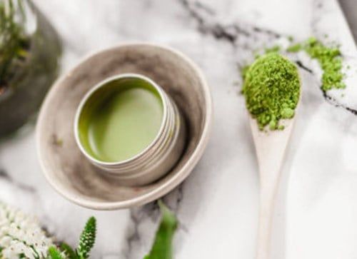 Tự làm sáp môi từ Fuji Matcha xuân